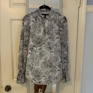 White House Black Market Gray and White Floral Blouse